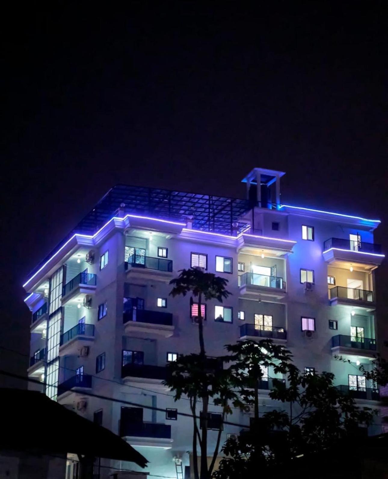 Elite Complex Hotel Yaounde Bagian luar foto