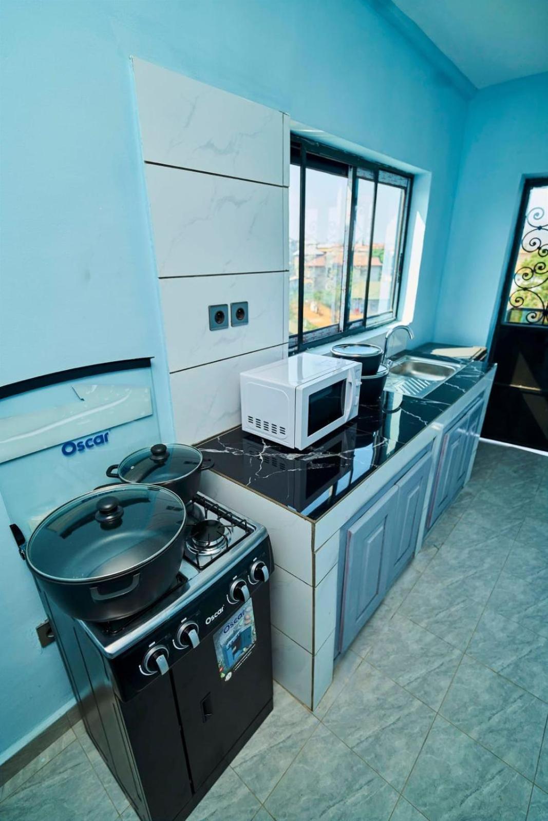 Elite Complex Hotel Yaounde Bagian luar foto