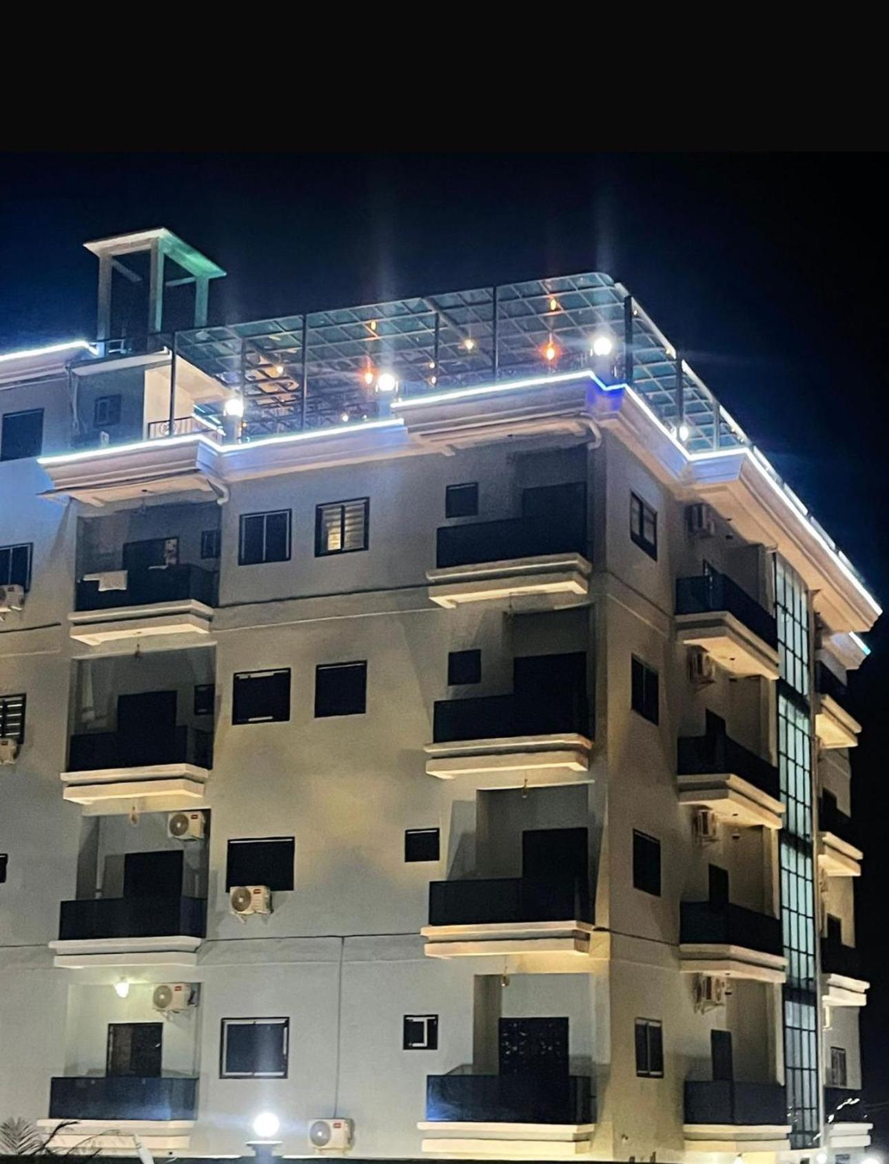 Elite Complex Hotel Yaounde Bagian luar foto